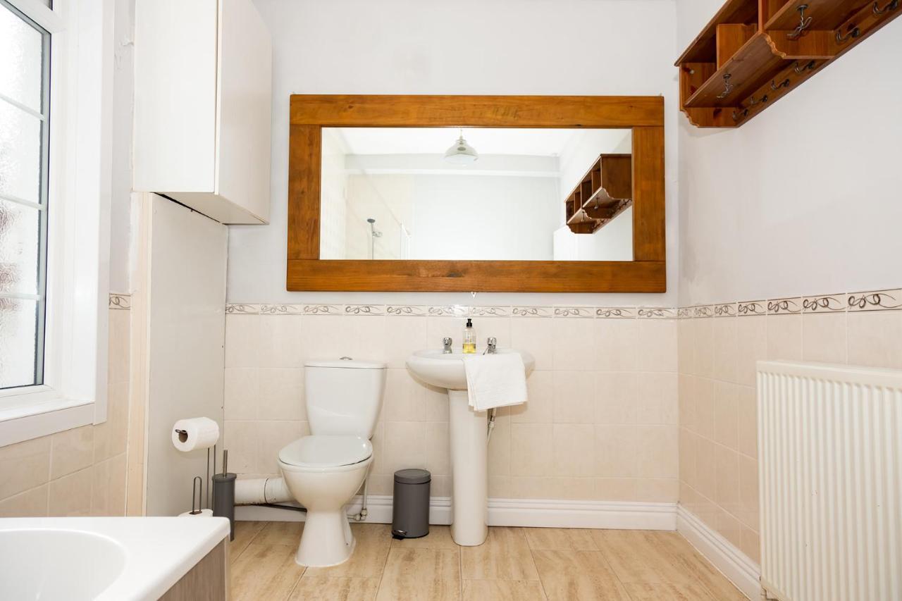Alexander Apartments South Shields Jarrow エクステリア 写真